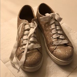 EXPRESS Tennis shoes